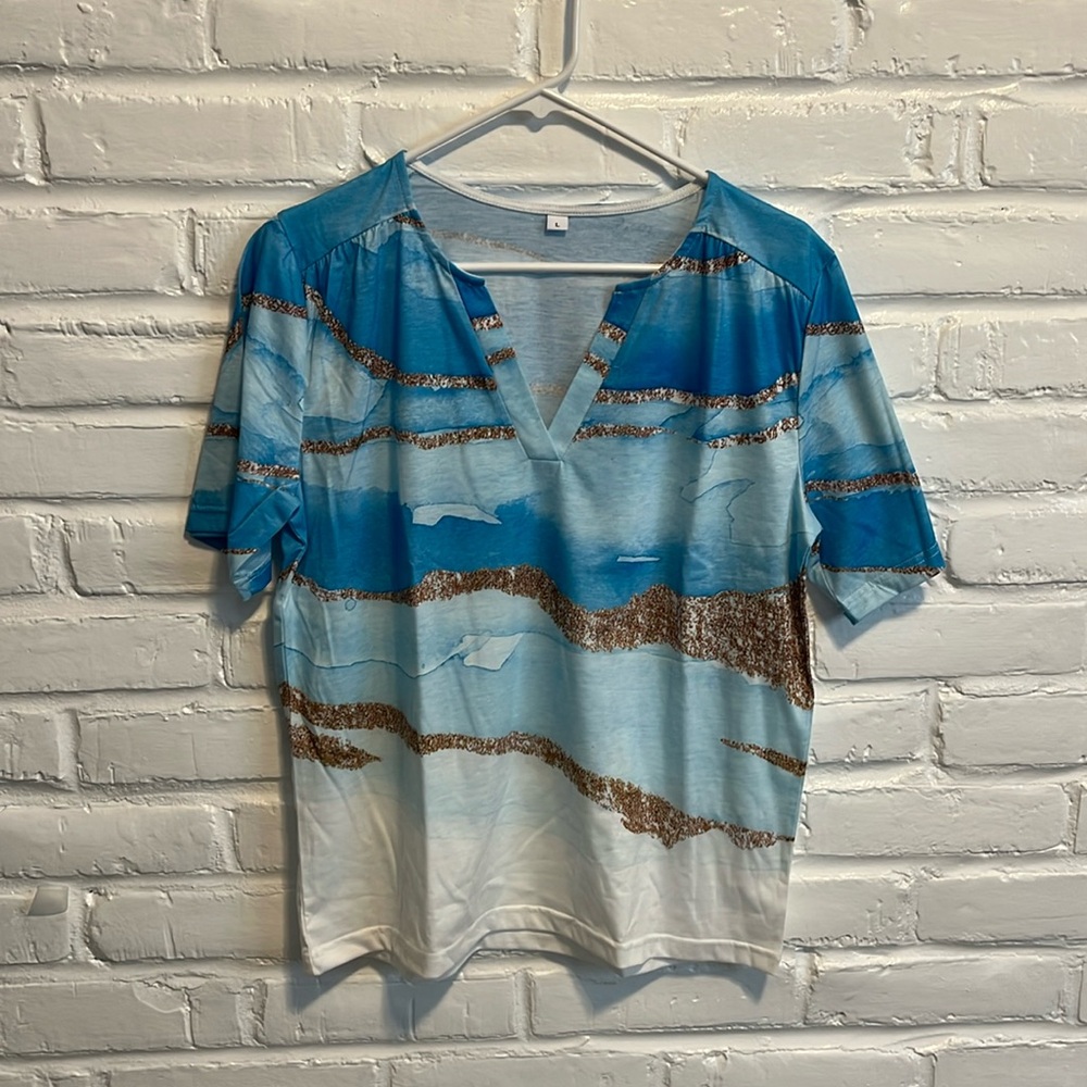 NWOT Super cute beachy top